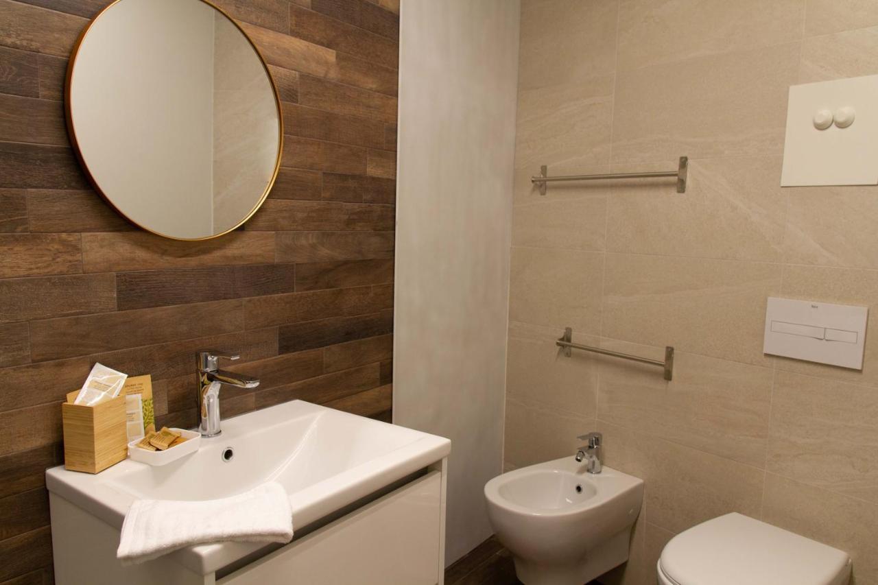B&B & Spa Novantadieci Club (Adults Only) Atri Luaran gambar